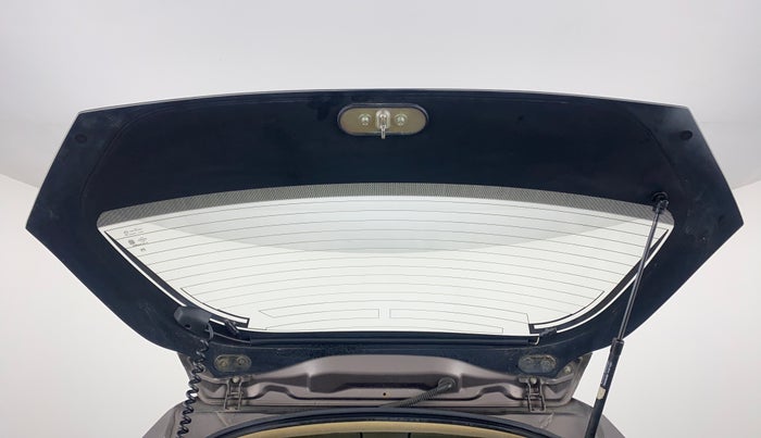 2013 Honda Brio 1.2 V MT I VTEC, CNG, Manual, 33,598 km, Boot Door Open