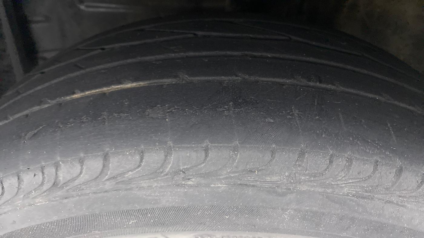 2018 Toyota YARIS V CVT, Petrol, Automatic, 47,767 km, Left Front Tyre Tread