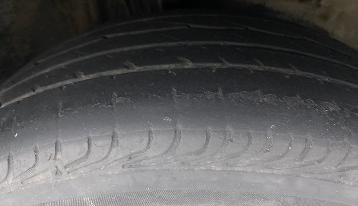 2018 Toyota YARIS V CVT, Petrol, Automatic, 47,767 km, Right Front Tyre Tread