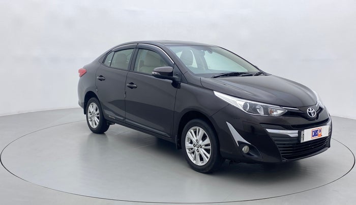2018 Toyota YARIS V CVT, Petrol, Automatic, 47,767 km, Right Front Diagonal