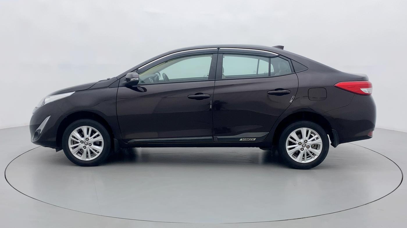 2018 Toyota YARIS V CVT, Petrol, Automatic, 47,767 km, Left Side