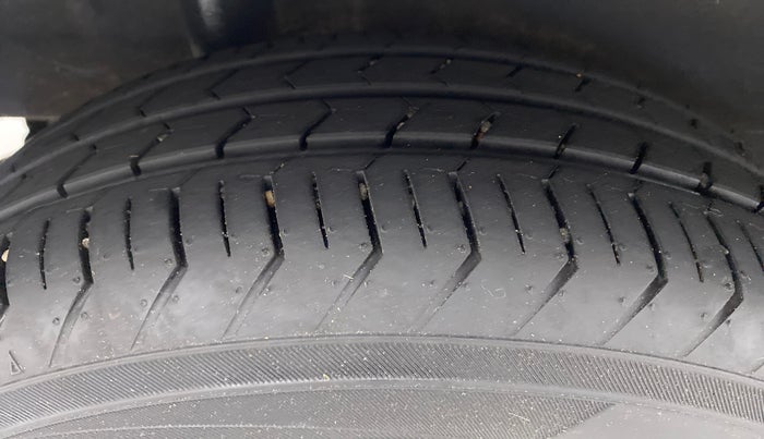 2022 Maruti Celerio ZXI PLUS, Petrol, Manual, 1,716 km, Right Rear Tyre Tread