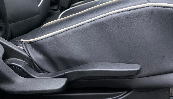 2022 Maruti Celerio ZXI PLUS, Petrol, Manual, 1,716 km, Driver Side Adjustment Panel