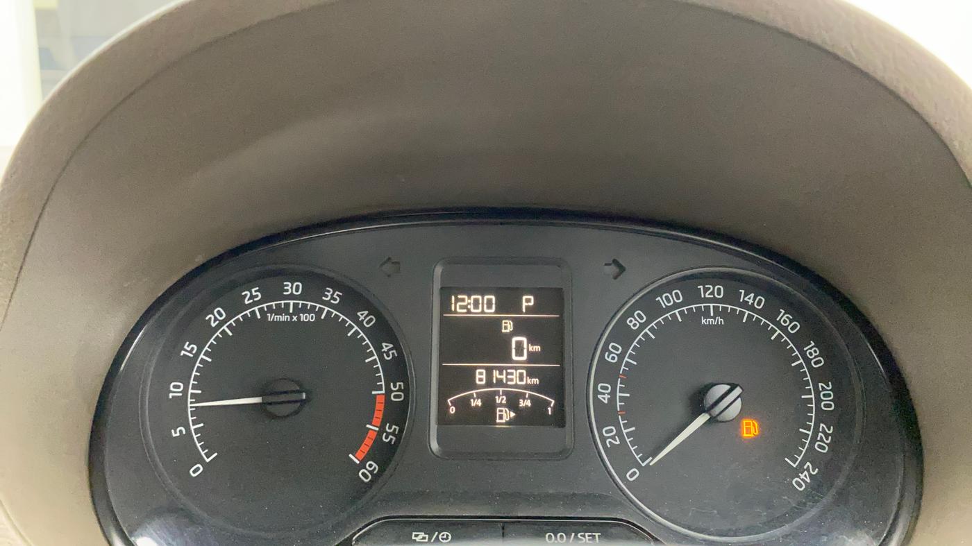 2014 Skoda Rapid 1.5 TDI CR ELEGANCE PLUS AT, Diesel, Automatic, 81,573 km, Odometer Image