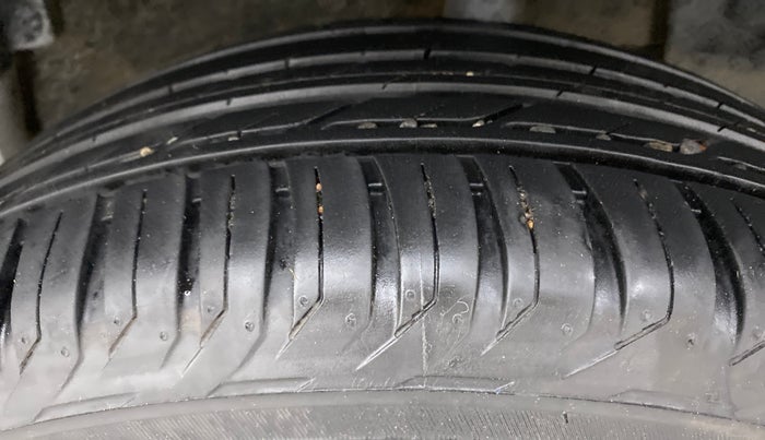 2019 Renault Duster RXS (O) CVT, Petrol, Automatic, 54,423 km, Left Rear Tyre Tread