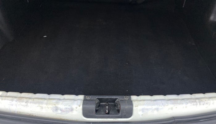 2019 Renault Duster RXS (O) CVT, Petrol, Automatic, 54,423 km, Boot Inside