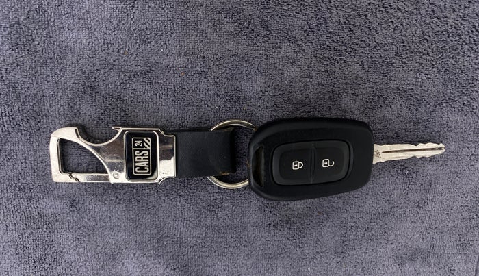 2019 Renault Duster RXS (O) CVT, Petrol, Automatic, 54,423 km, Key Close Up