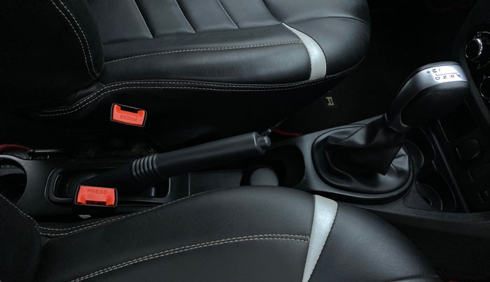 2019 Renault Duster RXS (O) CVT, Petrol, Automatic, 54,423 km, Gear Lever