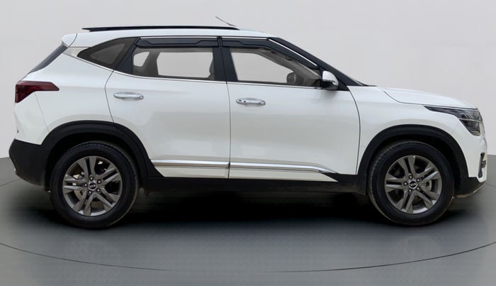 2020 KIA SELTOS HTX 1.5 PETROL MT, Petrol, Manual, 11,280 km, Right Side View