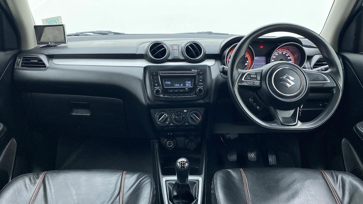2018 Maruti Swift VXI, Petrol, Manual, 49,848 km, Dashboard