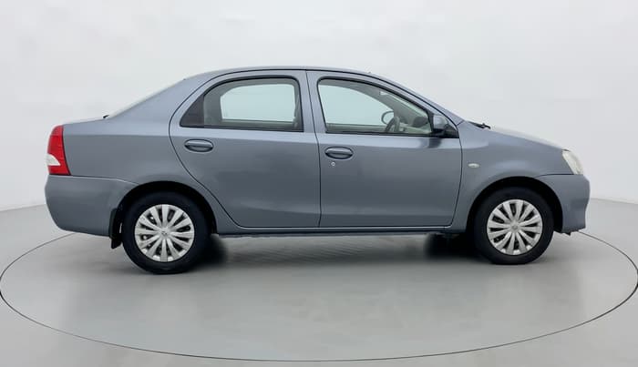 2015 Toyota Etios G, Petrol, Manual, 86,484 km, Right Side View