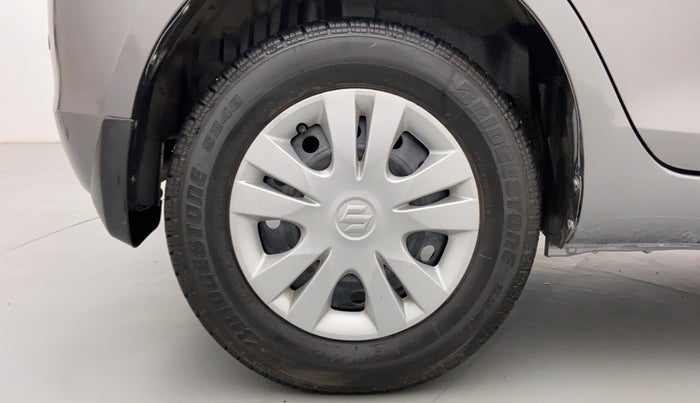 2014 Maruti Swift VXI D, Petrol, Manual, 48,495 km, Right Rear Wheel
