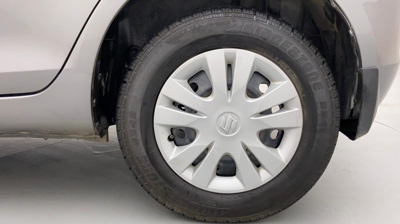 2014 Maruti Swift VXI D, Petrol, Manual, 48,495 km, Left Rear Wheel