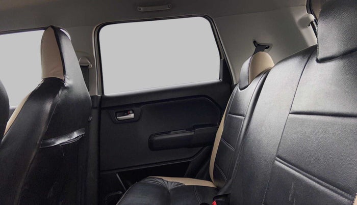 2020 Maruti New Wagon-R VXI 1.0, Petrol, Manual, 19,231 km, Right Side Rear Door Cabin