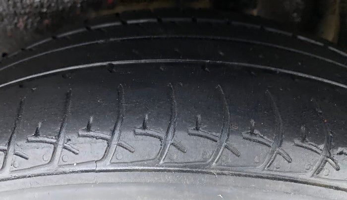 2018 Maruti Celerio ZXI, Petrol, Manual, 45,630 km, Left Rear Tyre Tread