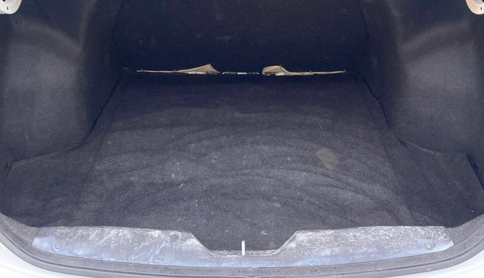 2016 Maruti Ciaz VXI PLUS, Petrol, Manual, 63,916 km, Boot Inside
