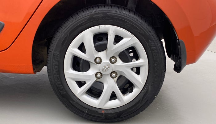 2019 Hyundai Grand i10 MAGNA 1.2 KAPPA VTVT, Petrol, Manual, 21,826 km, Left Rear Wheel