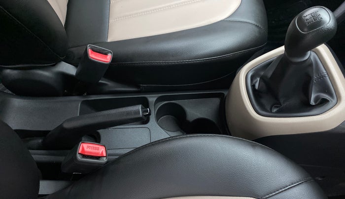 2019 Hyundai Grand i10 MAGNA 1.2 KAPPA VTVT, Petrol, Manual, 21,826 km, Gear Lever