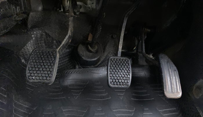 2018 Maruti Eeco 5 STR WITH AC PLUSHTR, Petrol, Manual, 53,190 km, Pedals
