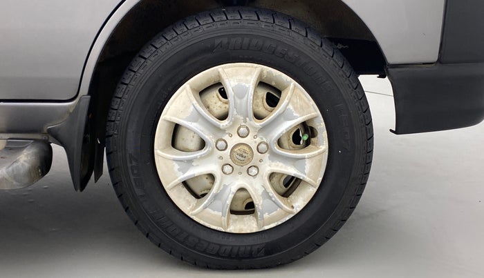 2018 Maruti Eeco 5 STR WITH AC PLUSHTR, Petrol, Manual, 53,190 km, Right Front Wheel