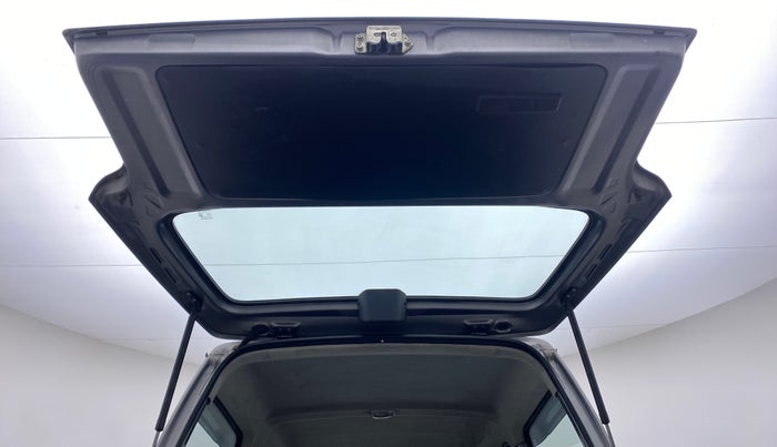 2018 Maruti Eeco 5 STR WITH AC PLUSHTR, Petrol, Manual, 53,190 km, Boot Door Open