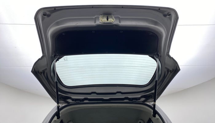 2018 Maruti Wagon R 1.0 VXI PLUS, Petrol, Manual, 32,105 km, Boot Door Open