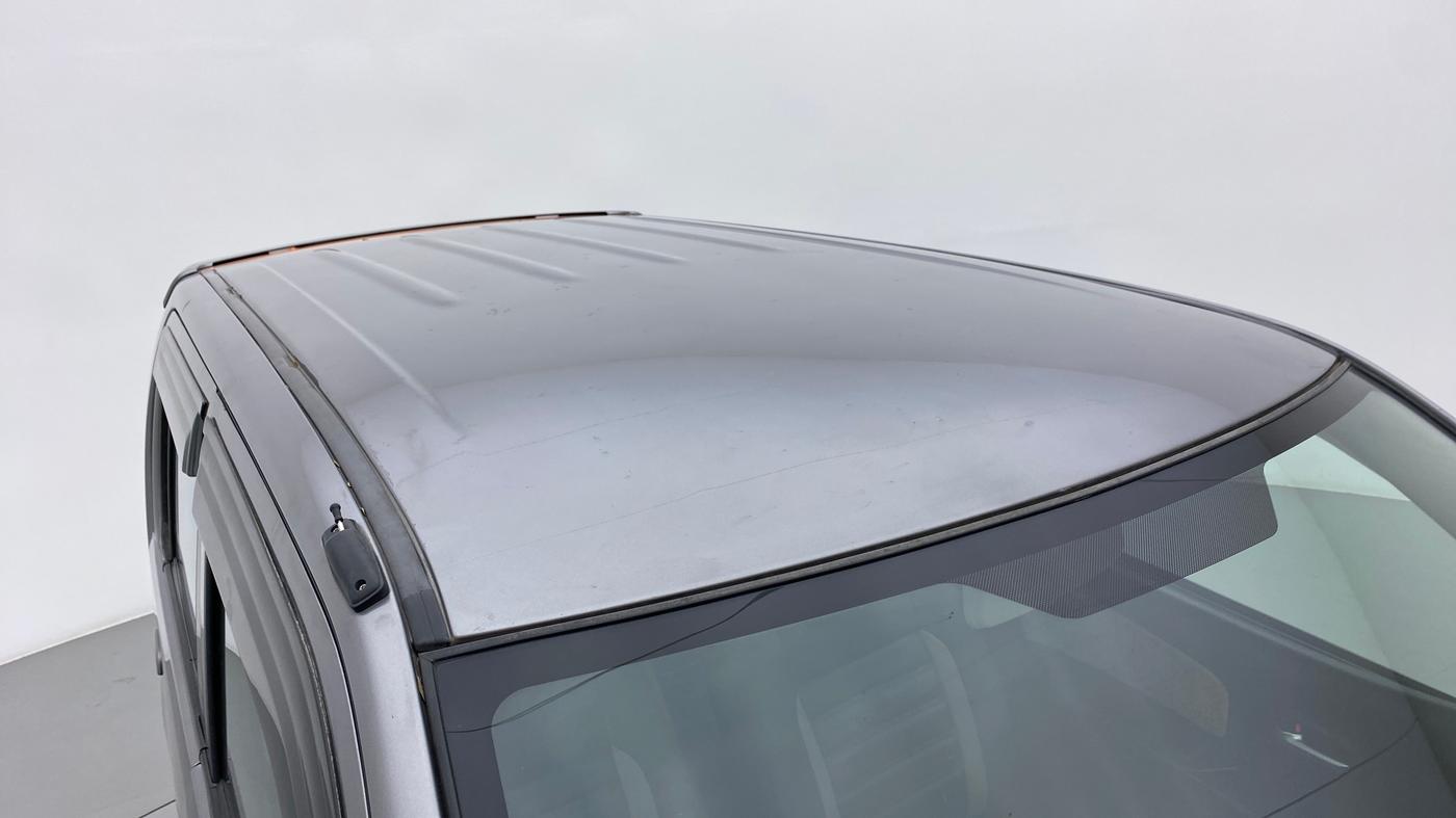 2018 Maruti Wagon R 1.0 VXI PLUS, Petrol, Manual, 32,105 km, Roof
