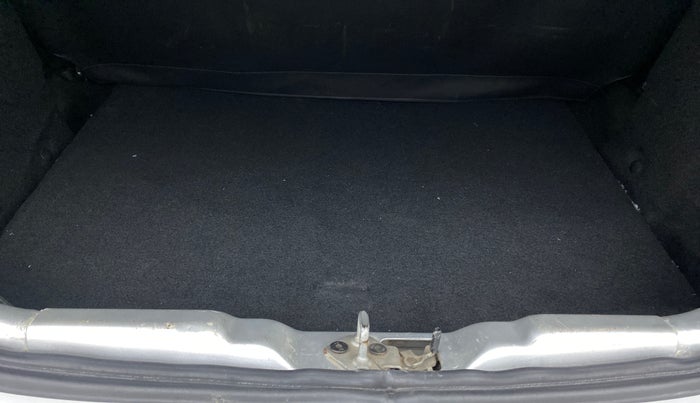 2018 Tata Tiago XE 1.2 REVOTRON, Petrol, Manual, 75,379 km, Boot Inside