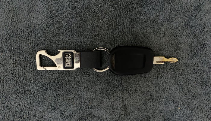 2017 Renault Kwid RXT 1.0, Petrol, Manual, 30,178 km, Key Close Up