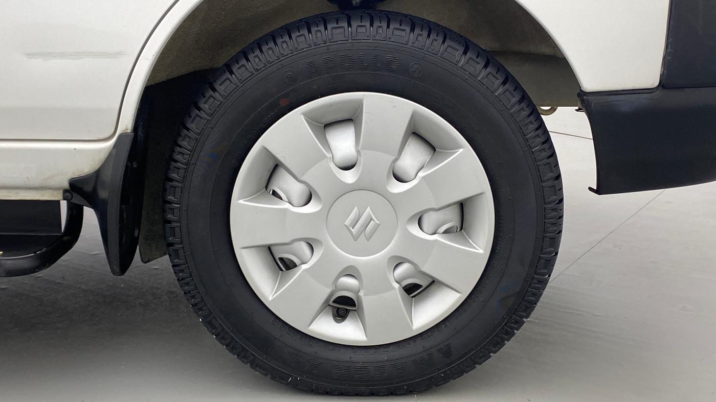 2020 Maruti Eeco 5 STR WITH A/C+HTR, Petrol, Manual, 44,431 km, Right Front Wheel