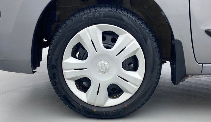2017 Maruti Wagon R 1.0 VXI, Petrol, Manual, 27,591 km, Left Front Wheel