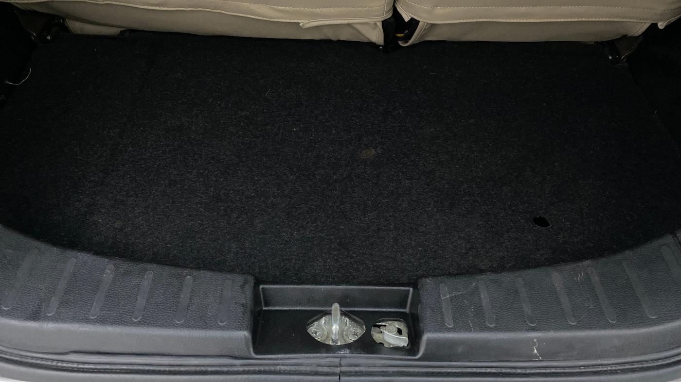 2017 Maruti Wagon R 1.0 VXI, Petrol, Manual, 27,591 km, Boot Inside
