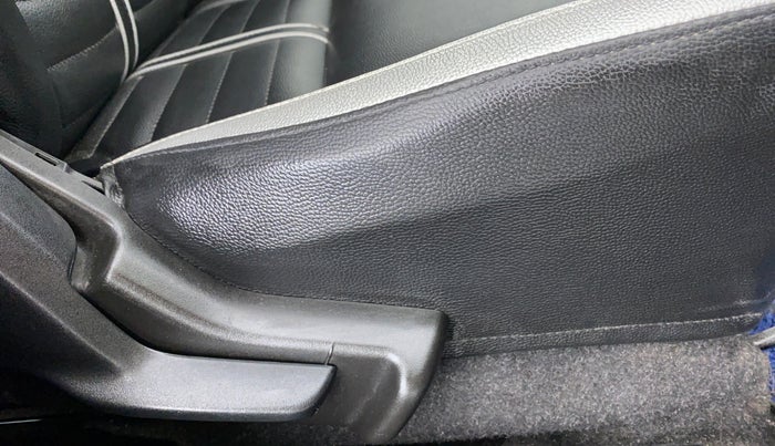 2019 Maruti Swift LXI D, Petrol, Manual, 31,846 km, Driver Side Adjustment Panel