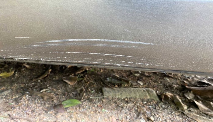 2015 Maruti Swift Dzire VDI ABS, Diesel, Manual, 72,860 km, Left running board - Minor scratches