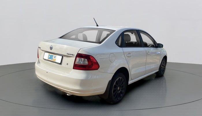2016 Skoda Rapid 1.5 TDI AT STYLE PLUS BLACK PACKAGE, Diesel, Automatic, 97,782 km, Right Back Diagonal