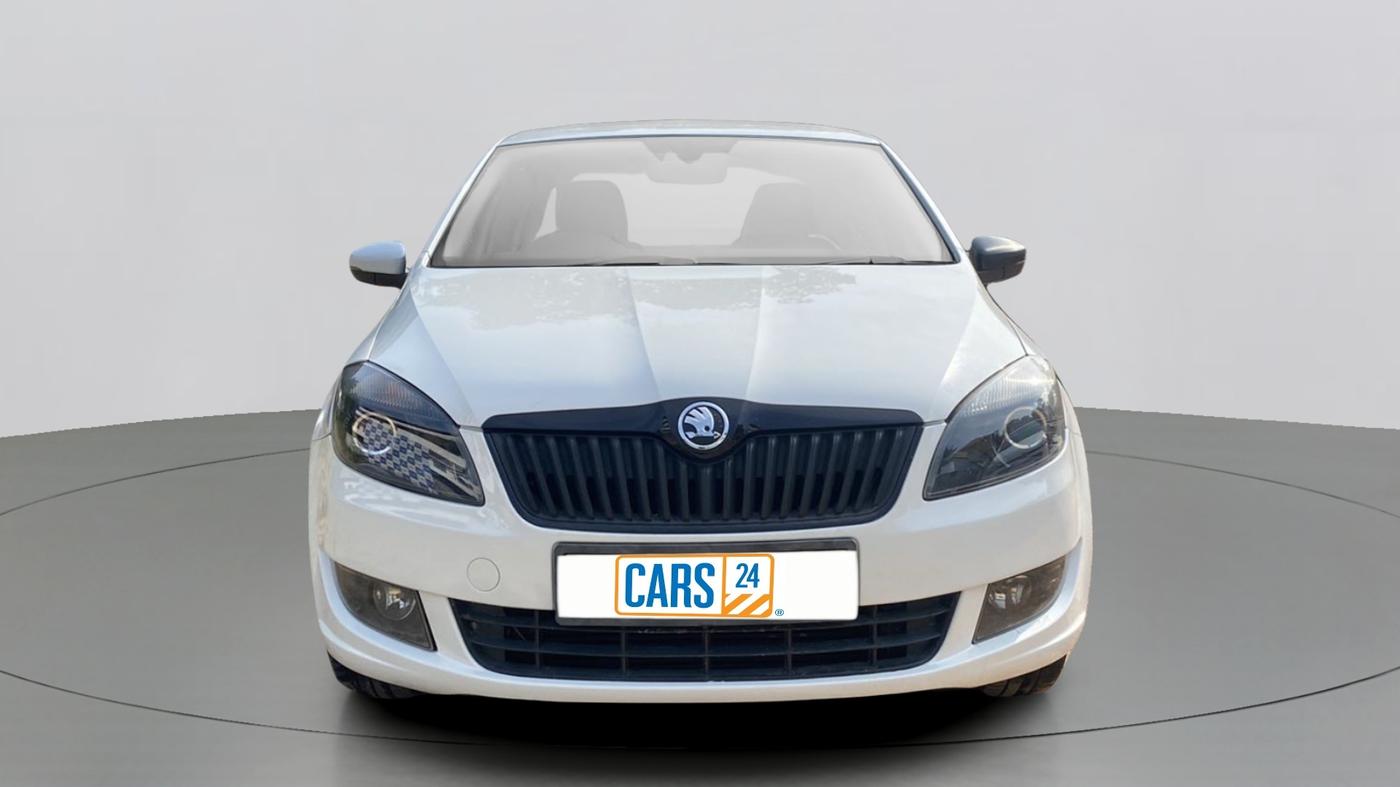 2016 Skoda Rapid 1.5 TDI AT STYLE PLUS BLACK PACKAGE, Diesel, Automatic, 97,782 km, Front