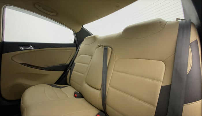 2014 Hyundai Verna FLUIDIC 1.4 VTVT CX, Petrol, Manual, 41,696 km, Right Side Rear Door Cabin