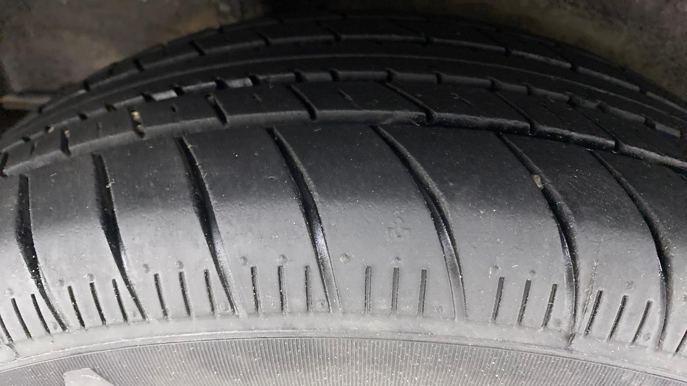 2015 Honda City VX CVT PETROL, Petrol, Automatic, 89,957 km, Right Rear Tyre Tread