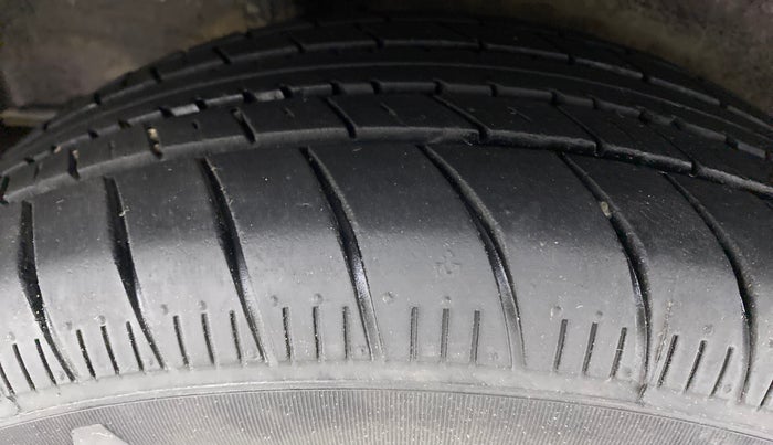 2015 Honda City VX CVT PETROL, Petrol, Automatic, 89,957 km, Right Rear Tyre Tread