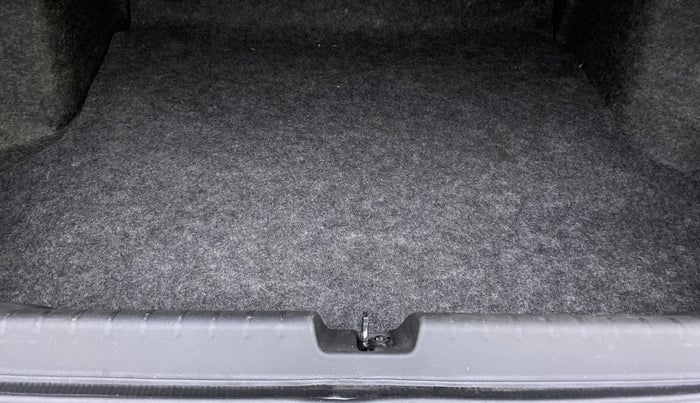 2015 Honda City VX CVT PETROL, Petrol, Automatic, 89,957 km, Boot Inside