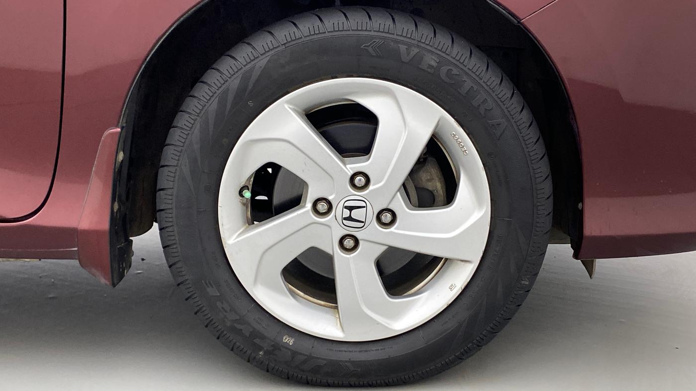 2015 Honda City VX CVT PETROL, Petrol, Automatic, 89,957 km, Right Front Wheel