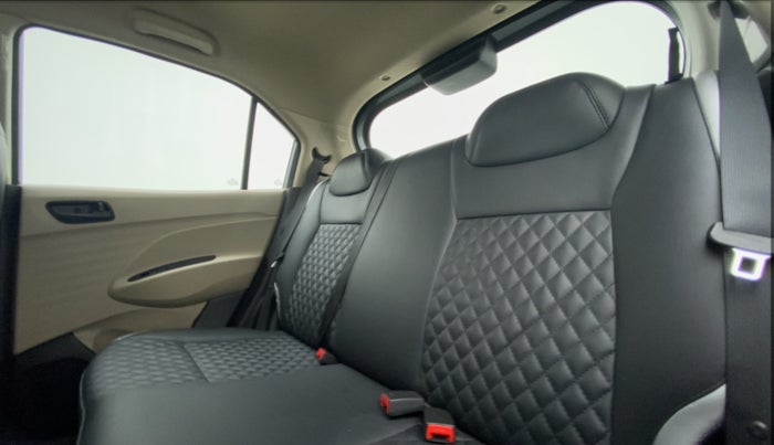 2021 Hyundai NEW SANTRO SPORTZ MT, Petrol, Manual, 9,569 km, Right Side Rear Door Cabin