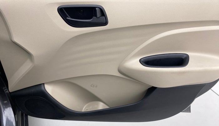 2021 Hyundai NEW SANTRO SPORTZ MT, Petrol, Manual, 9,569 km, Driver Side Door Panels Control