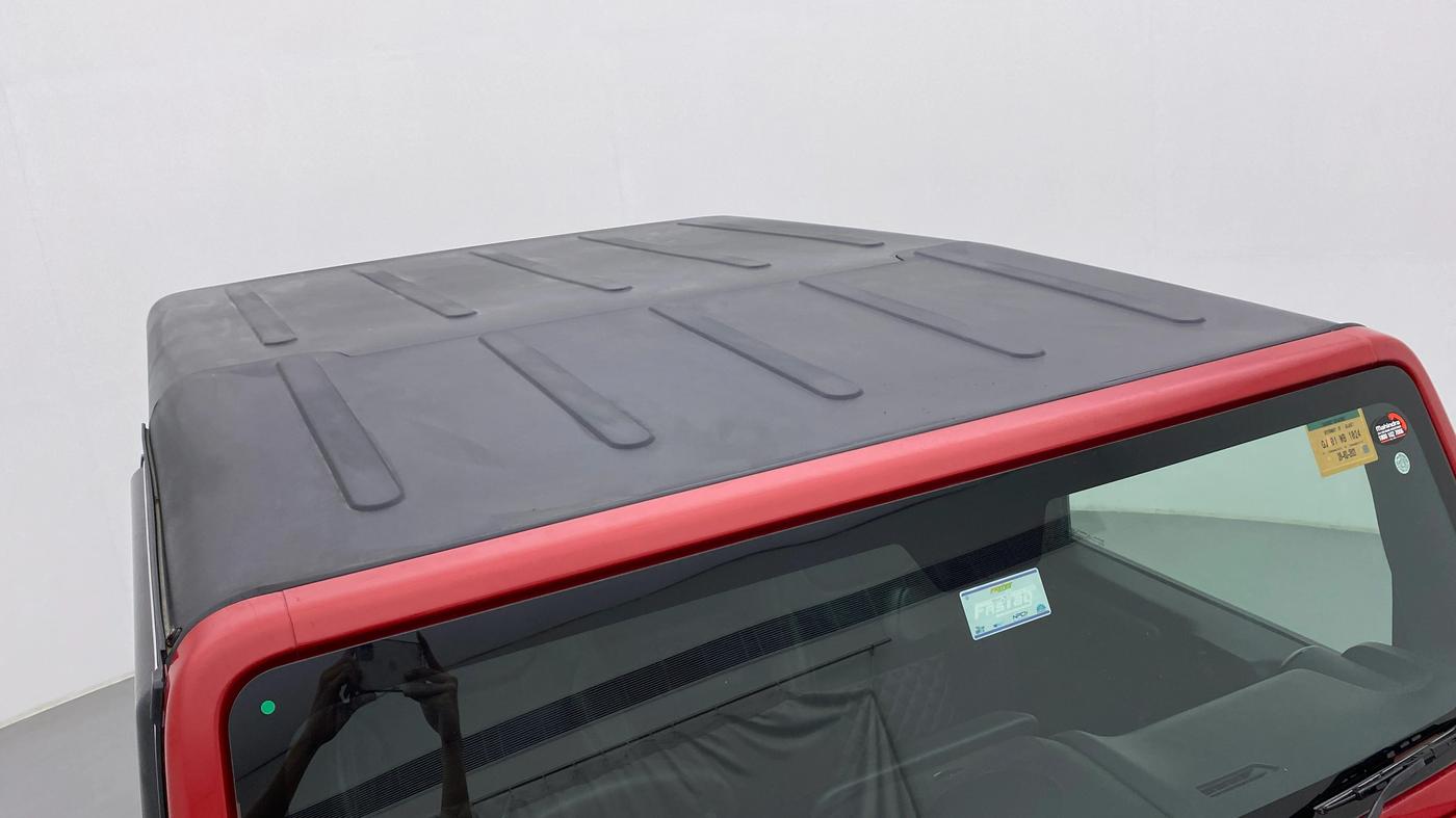 2021 Mahindra Thar LX HT PETROL 4WD MT, Petrol, Manual, 9,538 km, Roof