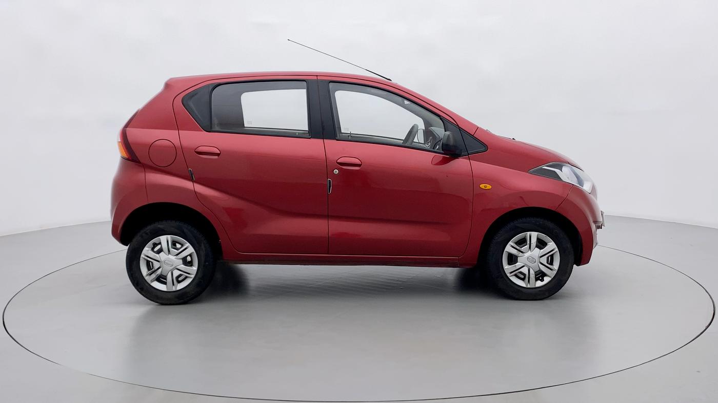 2017 Datsun Redi Go T (O), Petrol, Manual, 23,574 km, Right Side View