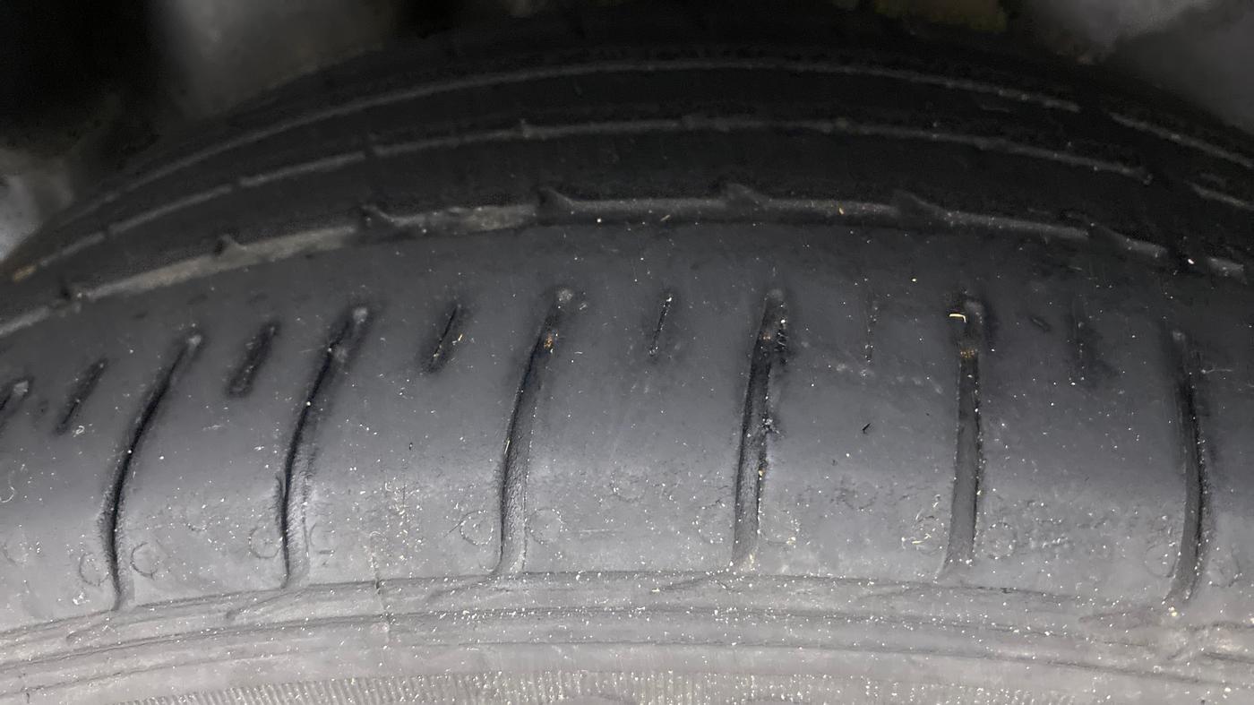 2021 Volkswagen Polo GT TSI AT 1.0, Petrol, Automatic, 78,065 km, Right Rear Tyre Tread