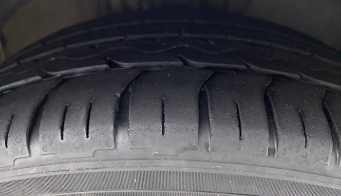 2021 Volkswagen Polo GT TSI AT 1.0, Petrol, Automatic, 78,065 km, Right Front Tyre Tread