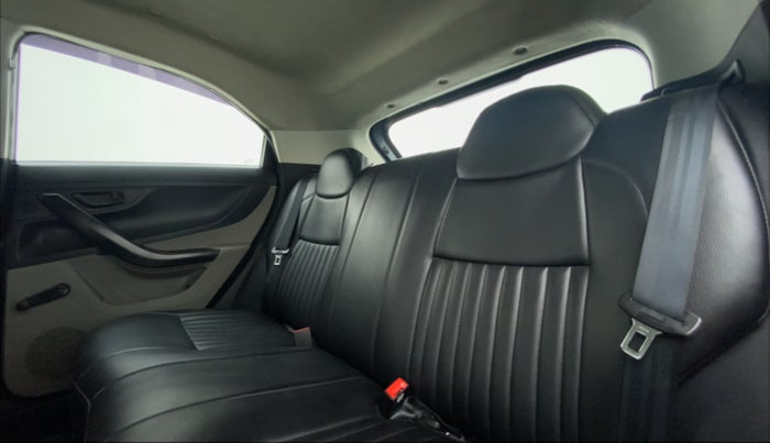 2018 Tata NEXON XE, Petrol, Manual, 31,014 km, Right Side Rear Door Cabin