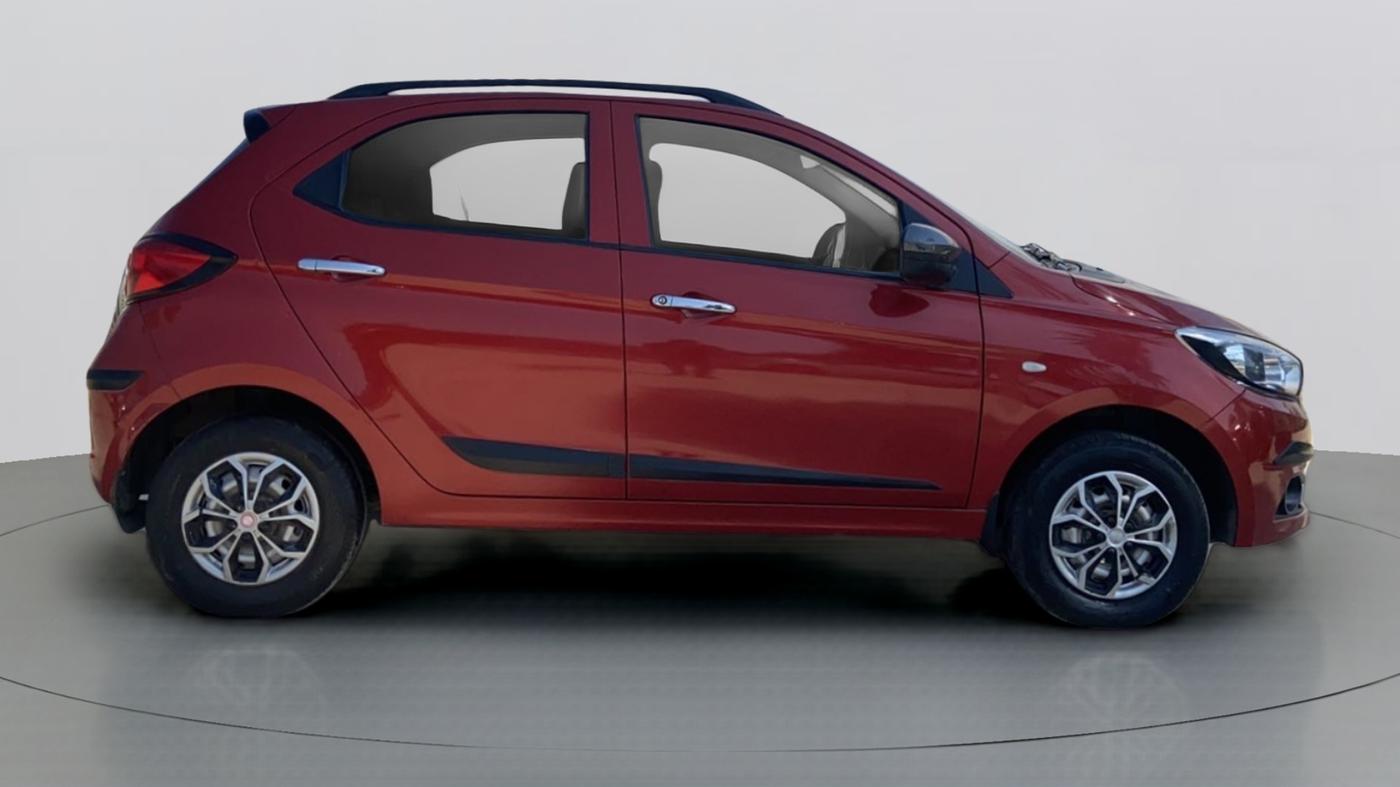 2018 Tata Tiago XM 1.2 REVOTRON, Petrol, Manual, 77,401 km, Right Side View