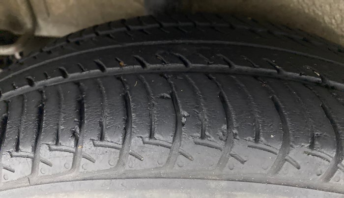 2018 Maruti Celerio ZXI AMT (O), Petrol, Automatic, 30,950 km, Right Rear Tyre Tread